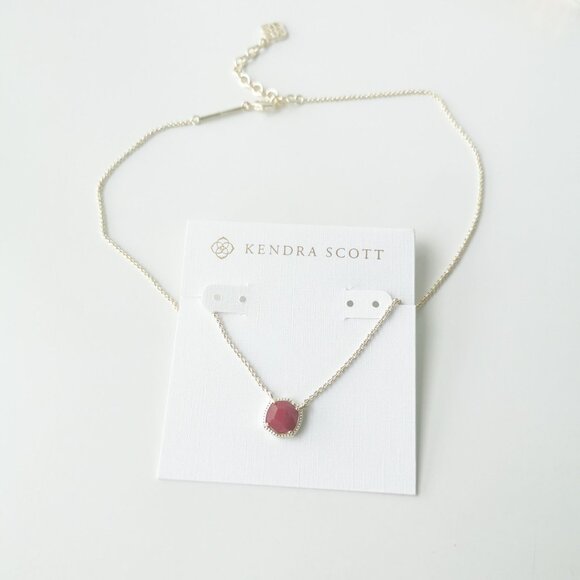 Kendra Scott Davie Gold Raspberry Labradorite Necklace - Picture 3 of 3